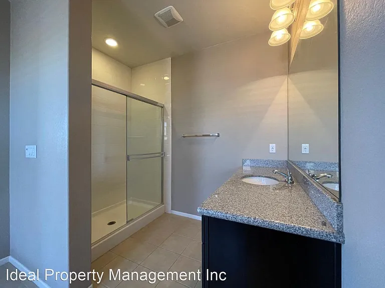 159 Fieldwood — Photo 11