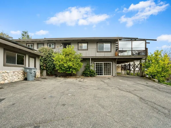 575 Peach Ln, Newcastle, CA 95658