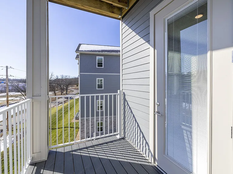 1145 Nichols Rd — Photo 35