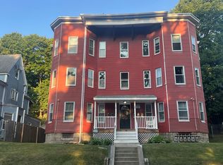 2 Left, Worcester, MA 01605