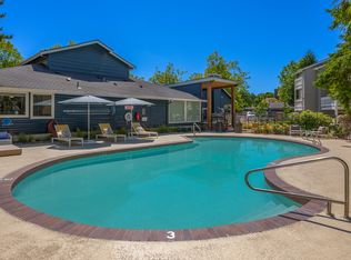 Dockside, Kent, WA 98032