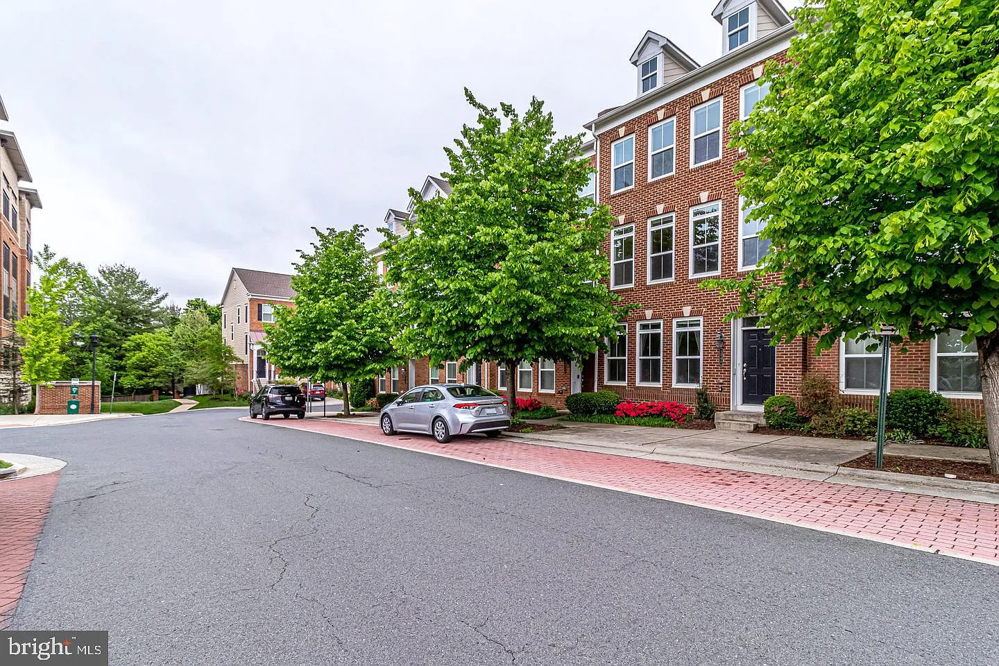 4 bed, 3.5 bath, 1658 sqft, $4,000 — Photo 4