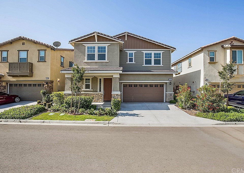 1st image of 15945 Chorus Ln