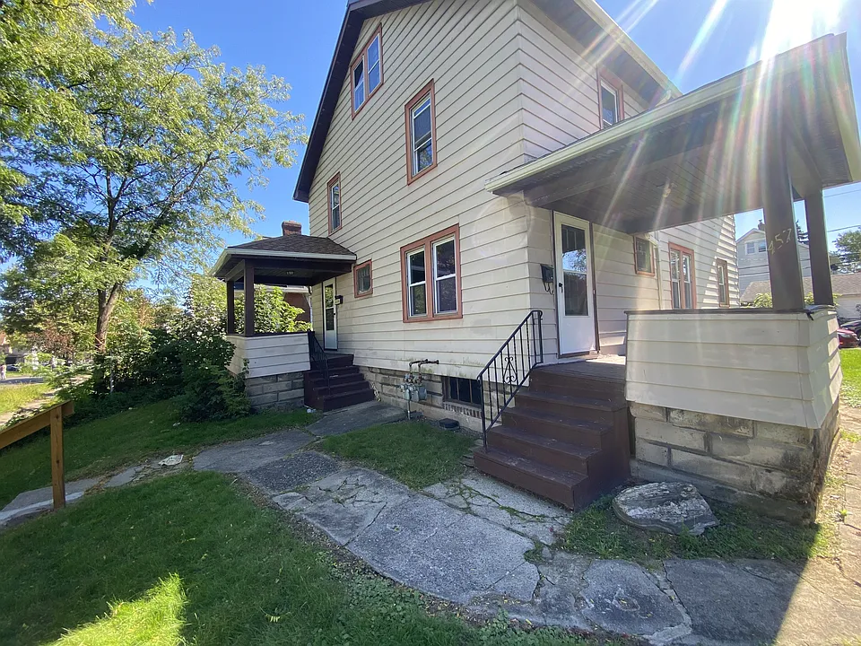 455-457 Pullman Ave #457