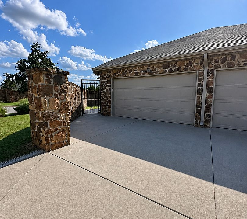 1st image of 10000 Shadowview Dr