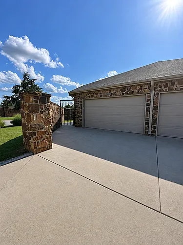 10000 Shadowview Dr Photo 1 10000 Shadowview Dr Photo 1
