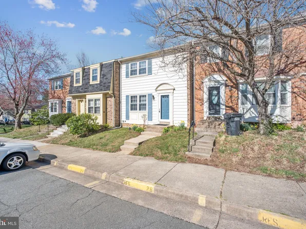 4834 Nash Dr, Fairfax, VA 22032