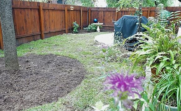 5th image of 5033 Scottish Thistle Dr