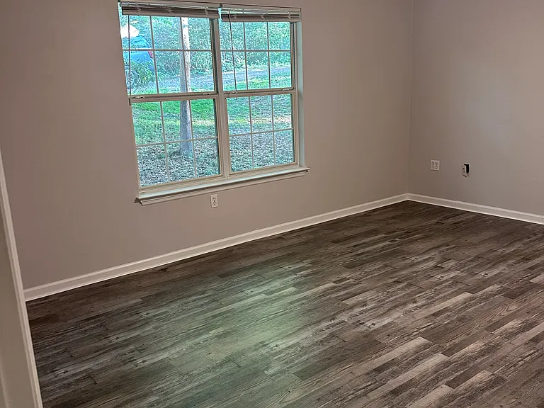 3711 Fawn Ln — Photo 4