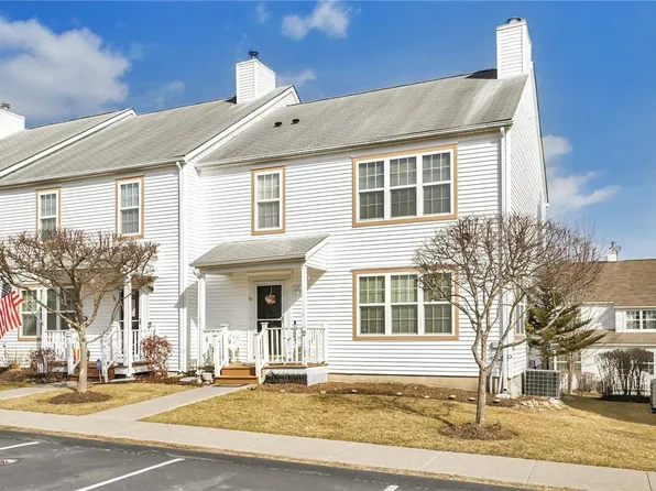 79 Kings Way, Pawling, NY 12564