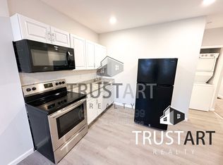 2404 W Thompson St #A, Philadelphia, PA 19121