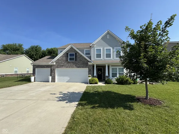110 N Raymond Ave, Trafalgar, IN 46181