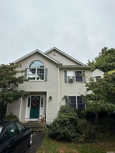 79 Quaker Path, Stony Brook, NY, 11790
