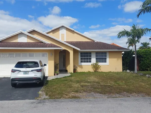 18678 NW 77th Pl, Miami Gardens, FL 33015