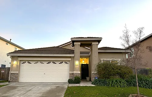 2683 Screech Owl Way Photo 1