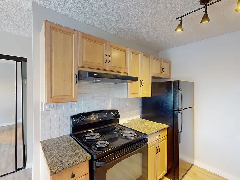5D 17th Ave SW #515 — Photo 7