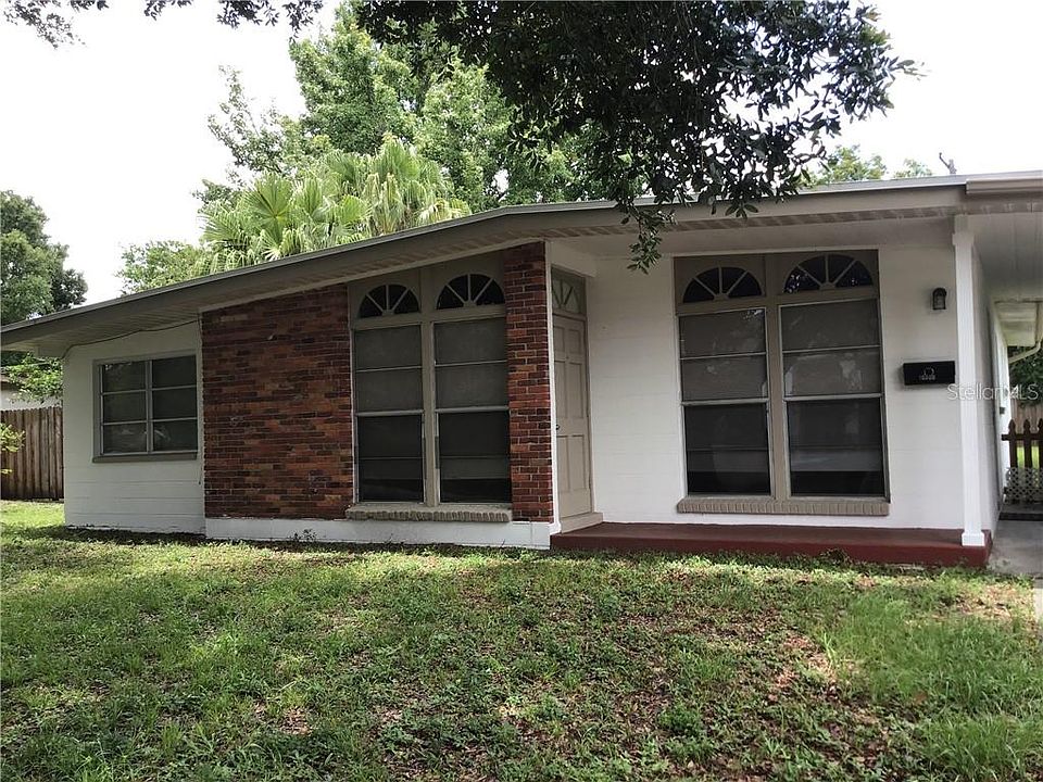 1st image of 10806 Carrollwood Dr