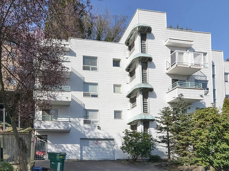 4727 Ravenna Ave NE #101 — Photo 10