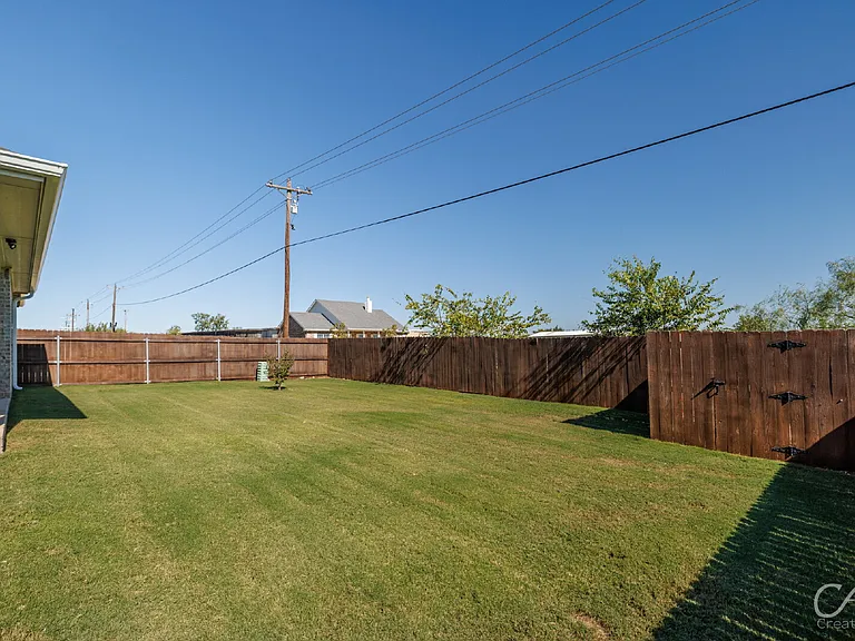 7325 Wildflower Way — Photo 33