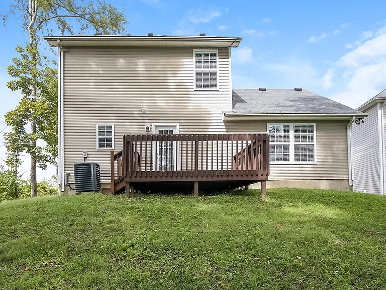 8632 Lawson Dr — Photo 17