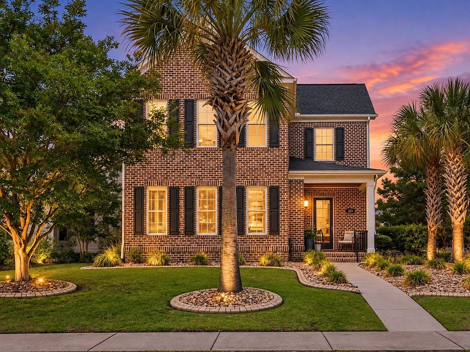1st image of 311 West Palms Dr.