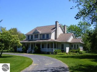 8089 Hagstrom Ln, Cadillac, MI 49601