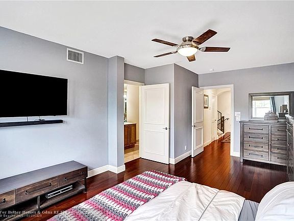 5th image of 533 NE 16th Ave #533