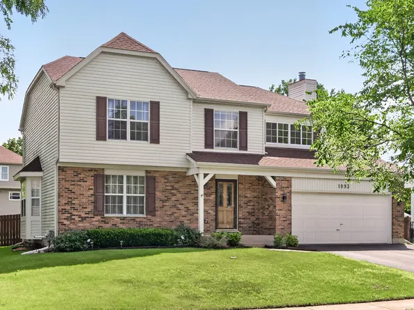 1093 Brighton Dr, Carol Stream, IL 60188