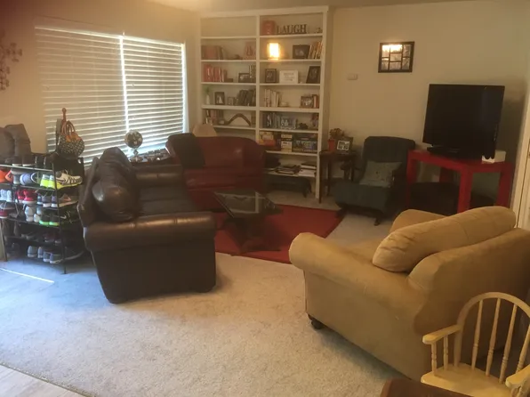 6361 SW Southwood Dr #3, Portland, OR 97219