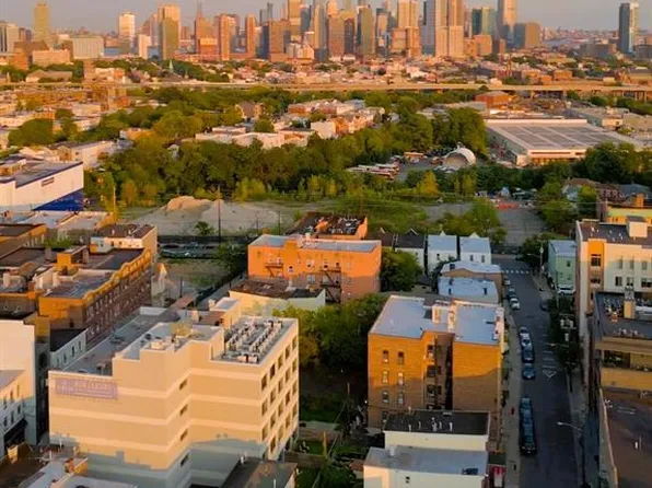 374 Summit Ave, Jersey City, NJ 07306