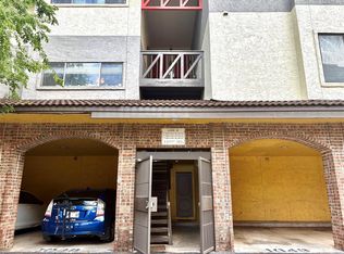 806 W 24th St APT 202, Austin, TX 78705