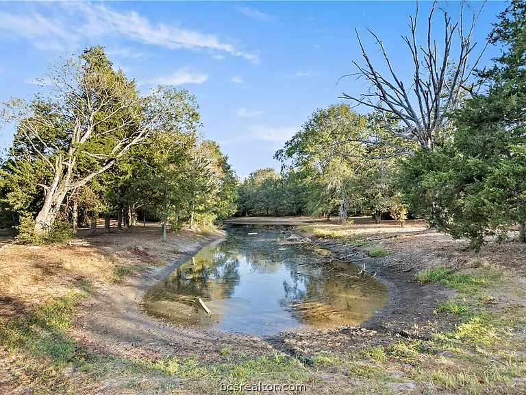 8111 S FM 2038 — Photo 30