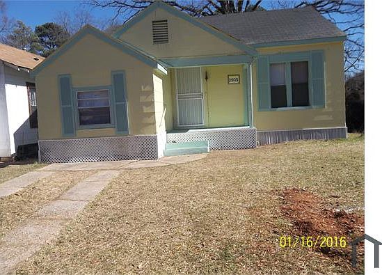 1st image of 2935 Exposition Ave
