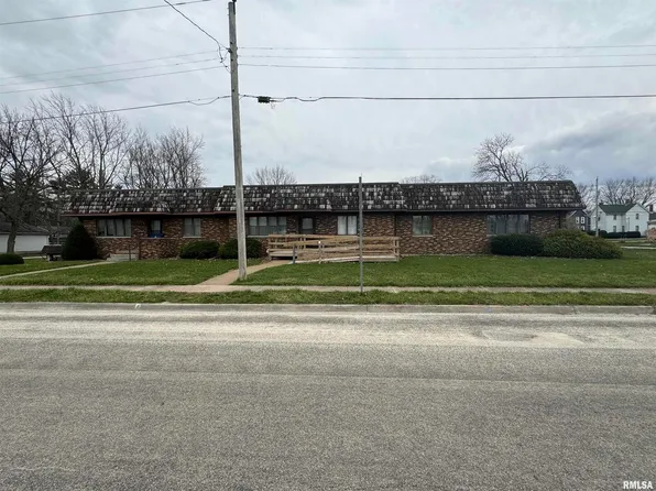 321 W North St, Cambridge, IL 61238