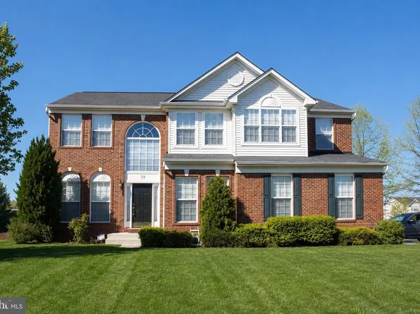 Alpine Dr SE #104, Leesburg, VA 20175