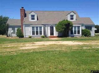 610 E Maple St, Carrier, OK 73727