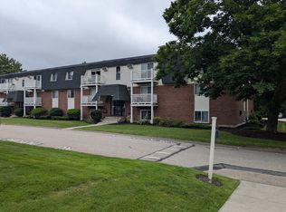 135 E Main St APT K12, Westborough, MA 01581