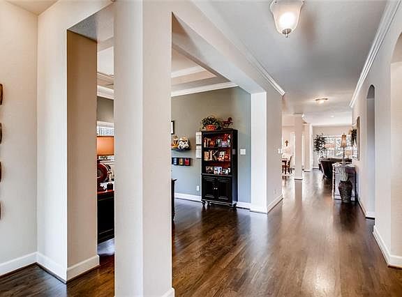 5th image of 513 Still Meadow Dr