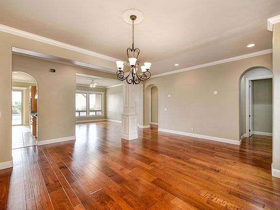 5th image of 1334 Terracina Dr