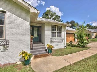 9012 Broken Lance Dr, Tallahassee, FL 32312