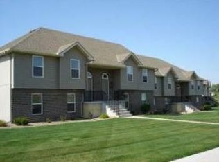 8706 N Cleveland Ave, Kansas City, MO 64156