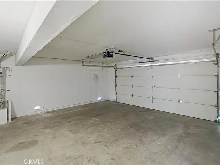 8541 Dove Creek Trl — Photo 29