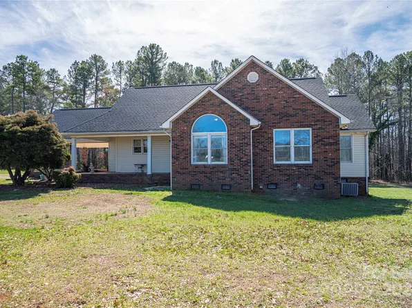 396 Cooper Rd, Vale, NC 28168