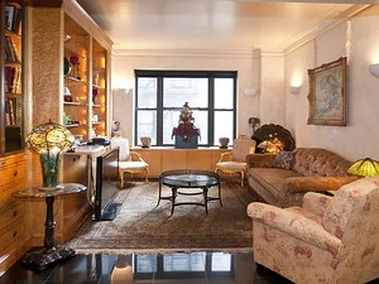 Sold by Corcoran | media 17