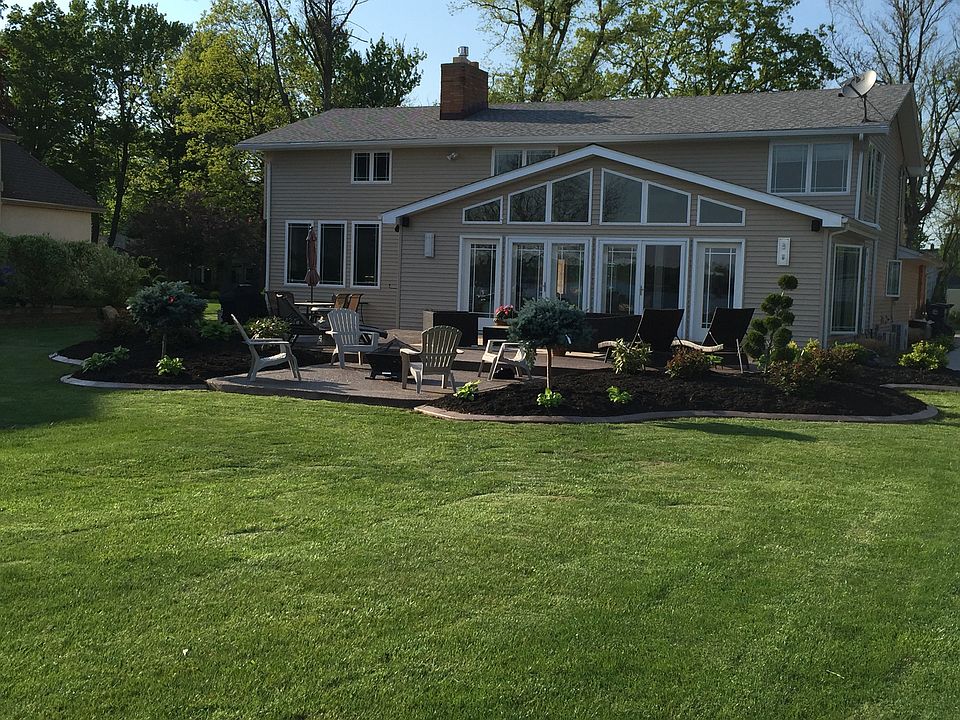 2nd image of 9311 Rivershore Dr