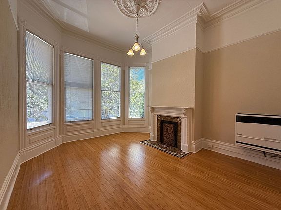 2nd image of 1841 Scott St APT 1