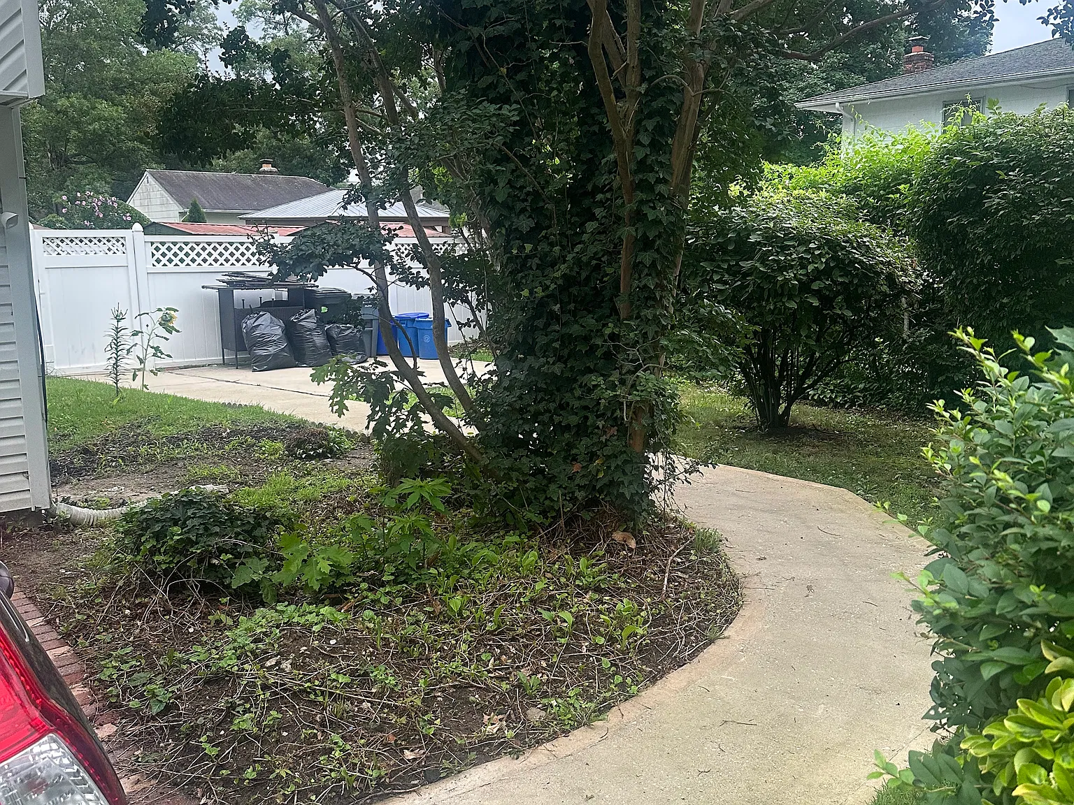 Rockland Ave, West Babylon — Photo 3