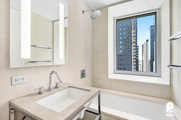 Rented by REZI | media 28