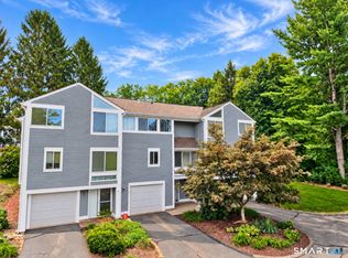 Old Mill Town Homes, Simsbury, CT 06070
