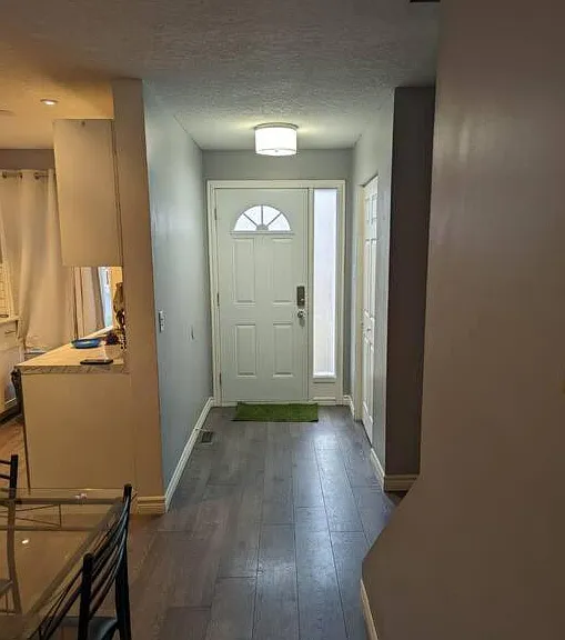 496 Grey St — Photo 16